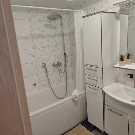 Luxury Juricevic